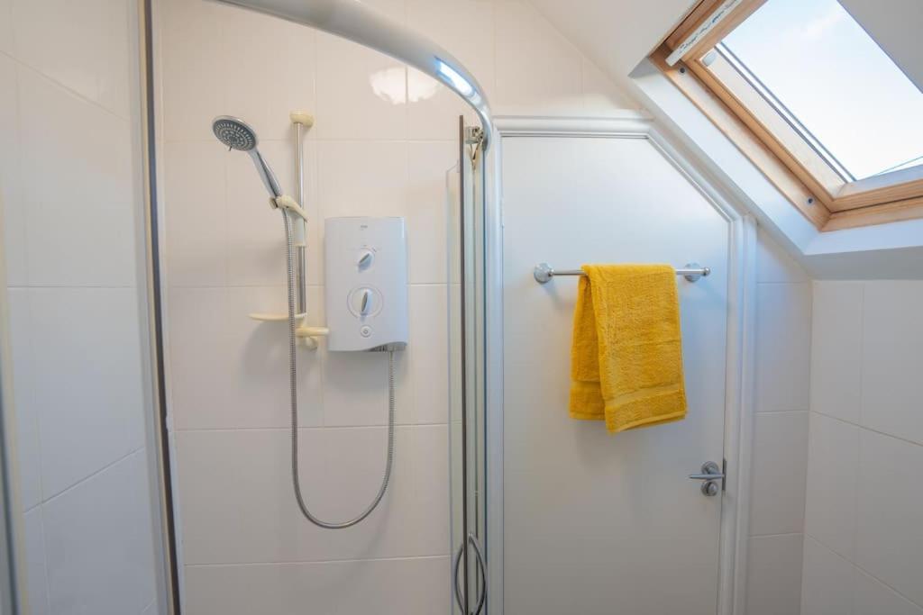 Erwenni, Llanbedrog, Abersoch Near Beach And Pub With Hot Tub Екстериор снимка